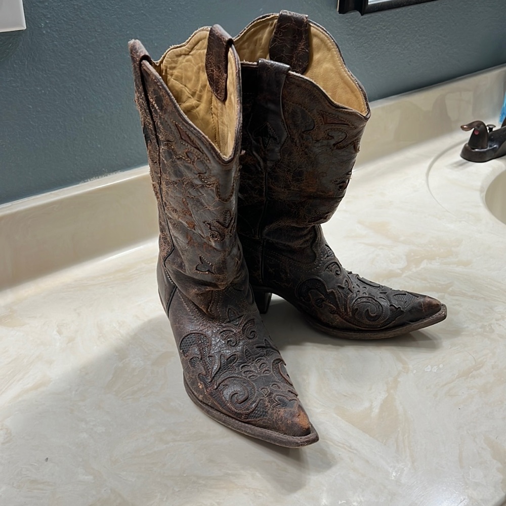 Corral inlay boots